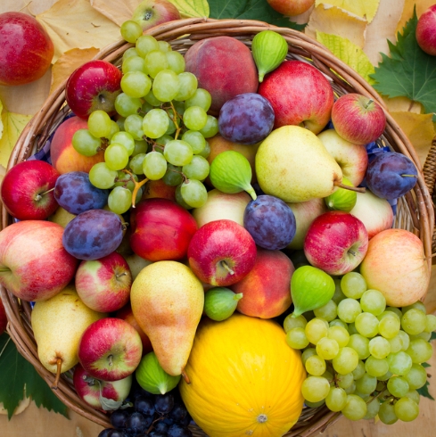 秋の果物には肌を潤す効果が！乾燥肌におススメ果物3選