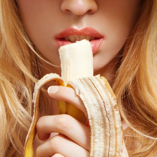 歯磨き バナナ の 皮 バナナの皮は最高の花の肥料になります、あなたはそれに値します！