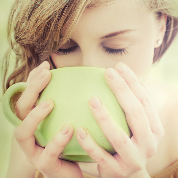 キレイに痩せる秘訣は飲み物！ダイエットをサポートするお茶の種類と選び方