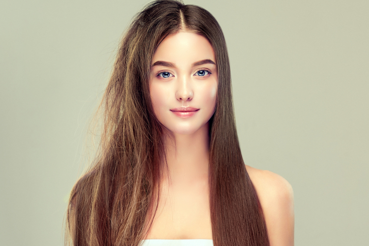 紫外線が髪の毛に与える影響とは？